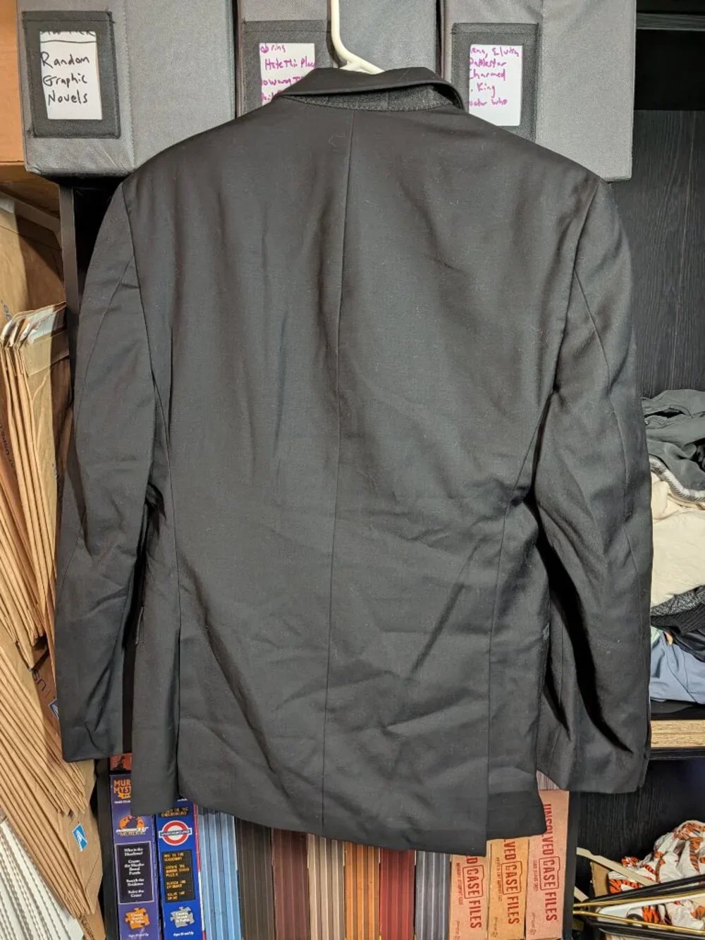 Calvin Klein Slim Fit Black 100% Wool Two-Piece Suit 38S / 32x32